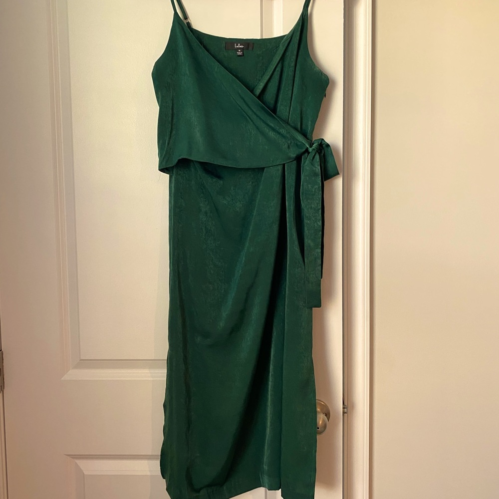 Lulu’s Fall In Love Forest Green Satin Midi Wrap Dress